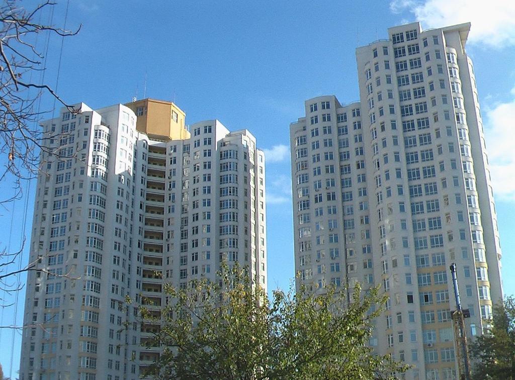 Fransuaza Apartments Odesa Exterior foto
